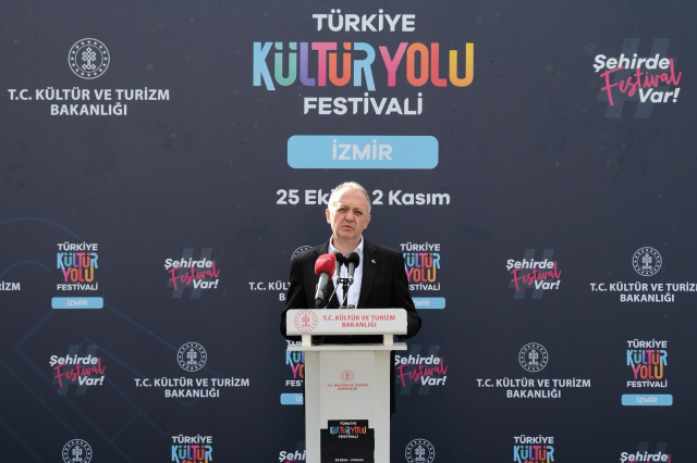 İzmir Kültür Yolu Festivali Sanatseverlerle Buluştu