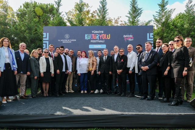 İzmir Kültür Yolu Festivali Sanatseverlerle Buluştu