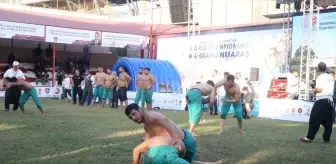 Kahramanmaraş'ta Türkiye Kısa Şalvar Güreş Şampiyonası sona erdi