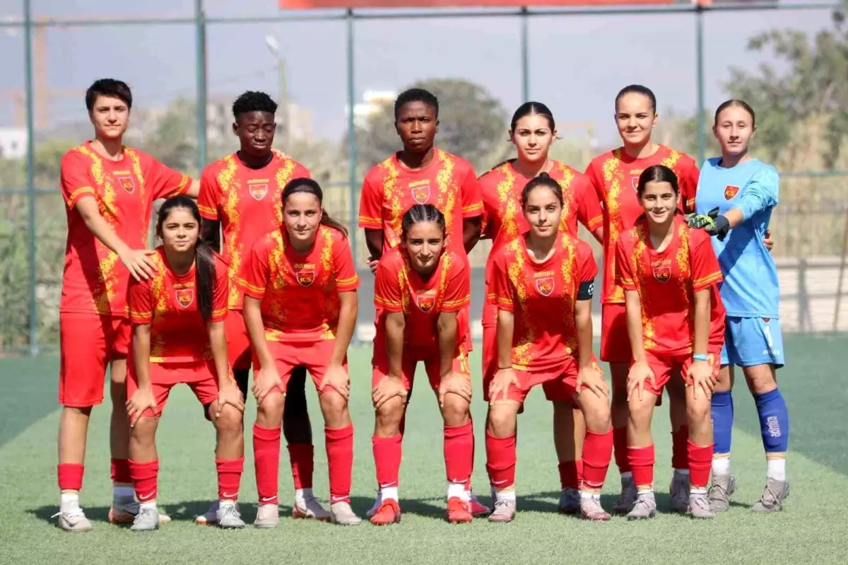 Kayseri Kadın Futbol Kulübü, Adana İdman Yurdu Spor'u Ağırlıyor
