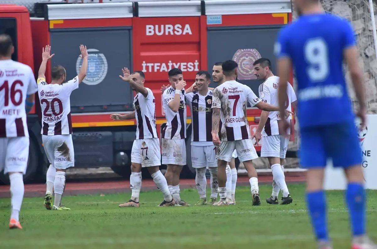 İnegölspor, Kepez Spor'u 3-0 Mağlup Etti