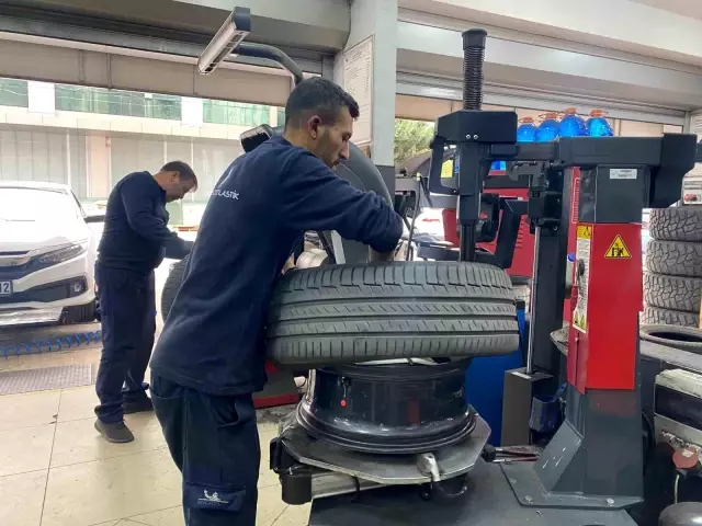 The Obligation to Use Winter Tires Starts on November 15