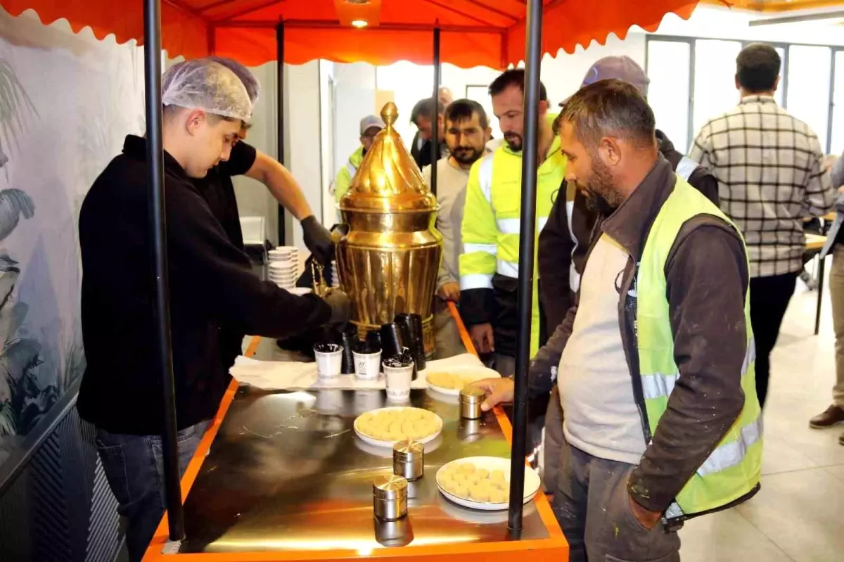 Kütahya OSB Personeline Sahlep İkram Etkinliği