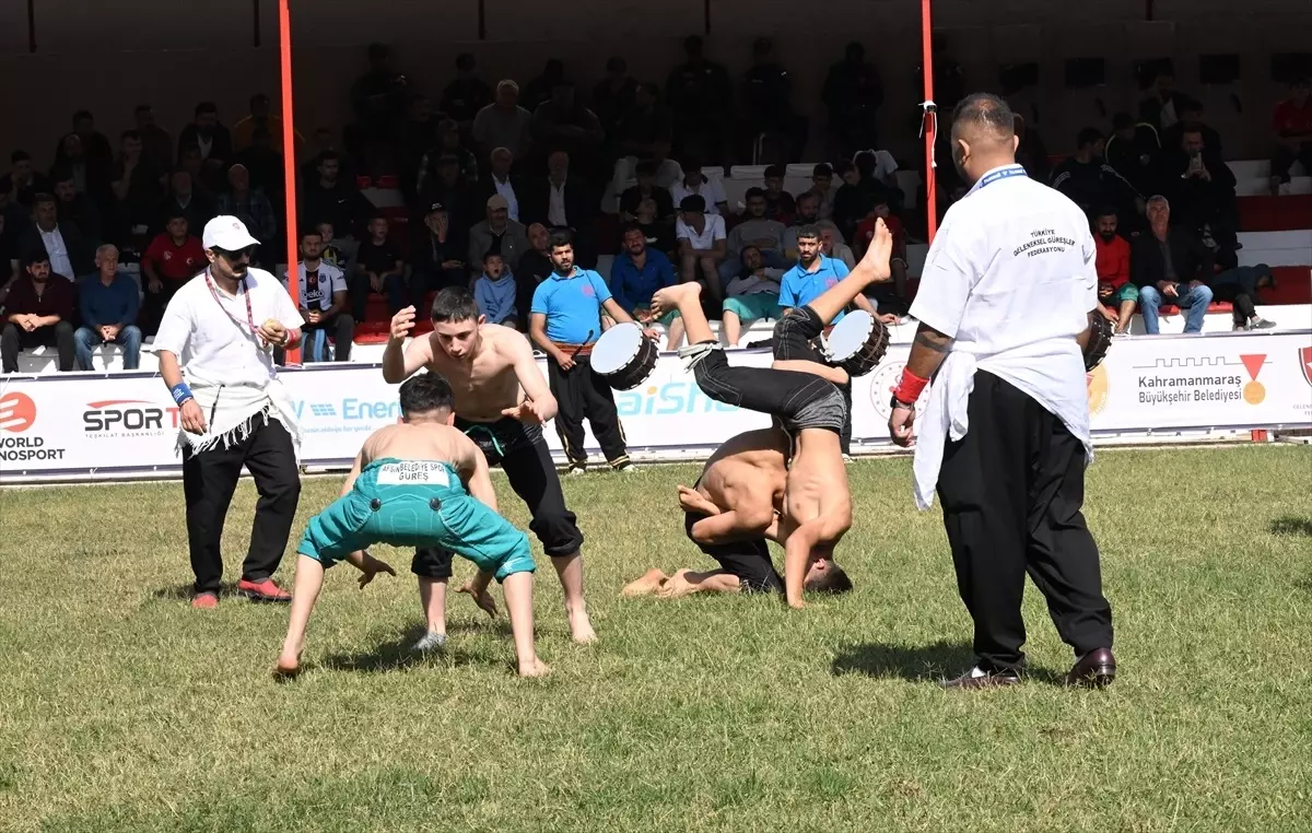 Türkiye Kısa Şalvar Güreş Şampiyonası, Kahramanmaraş'ta başladı