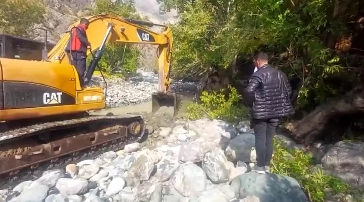 Hakkari'de Kaybolan Genç İçin Arama Çalışmaları Devam Ediyor