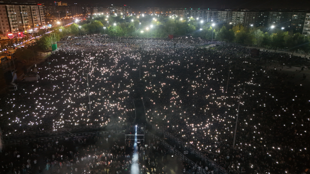 Co-mayors danced the halay at the Koma Amed concert