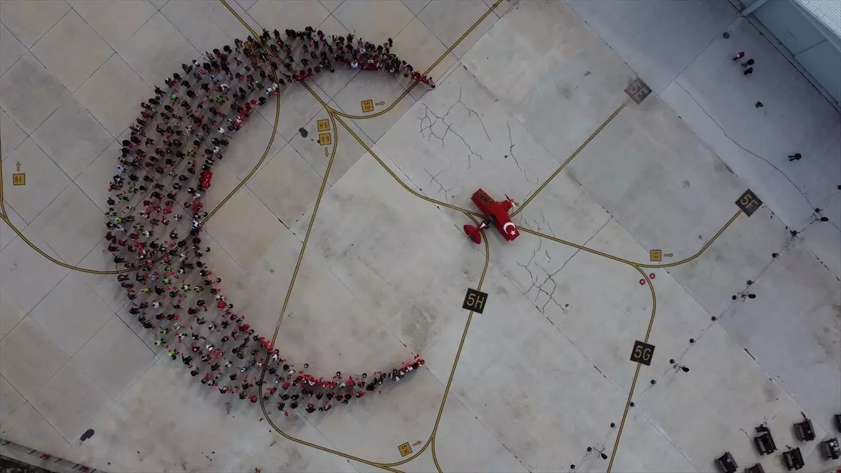 Cumhuriyet Bayramı'nda Geleneksel 'Cumhuriyet Fotoğrafı' Etkinliği