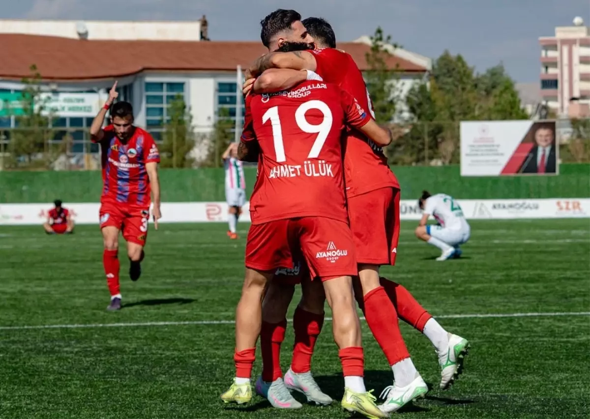 Mardin 1969 Spor, Isparta 32 Spor'u 4-0 Yenerek Liderliğini Sürdürdü