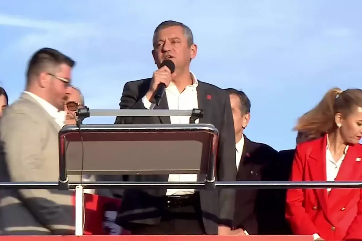 Özel'den 'nadir toprak elementi' çıkışı: Bunu verirsek altın yumurtlayan tavuğu vermiş oluruz