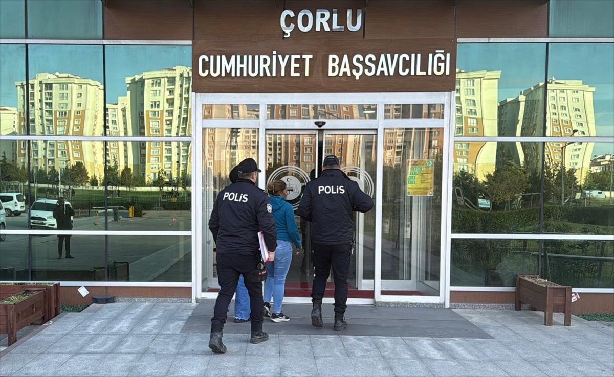 Bebeğini Parkta Bırakan Kadına Adli Kontrol