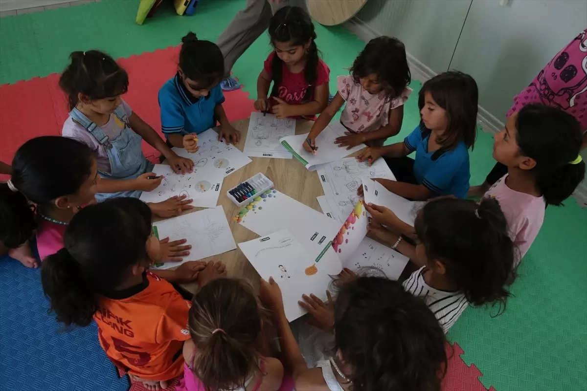Yeşilay, Hatay'da Depremzede Çocuklar için Proje Başlattı
