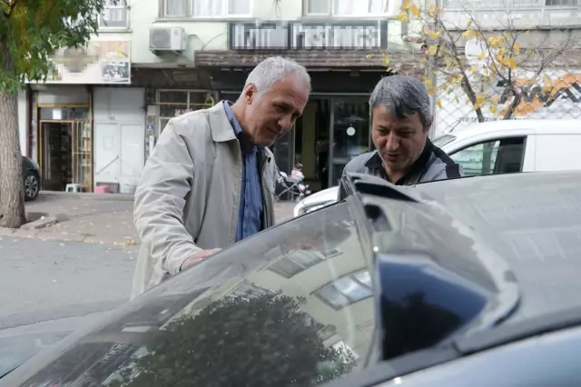 235 bin TL'ye aldığı otomobilini satmak isteyen vatandaş hayatının şokunu yaşadı 5 235 bin tl ye aldigi otomobilin 2 aracin 4 19190062 o