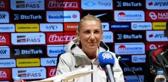 A Milli Kadın Futbol Takımı, Cumhuriyet Bayramı’nı Galibiyetle Kutlamak İstiyor