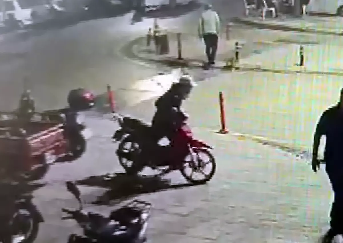 Adana'da Hastaneden Motosiklet Çalan Şahıs Tutuklandı