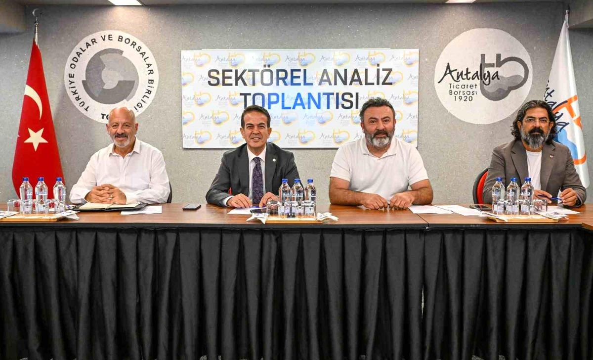 Kesme Çiçek Sektörü Sorunlarını Tartıştı