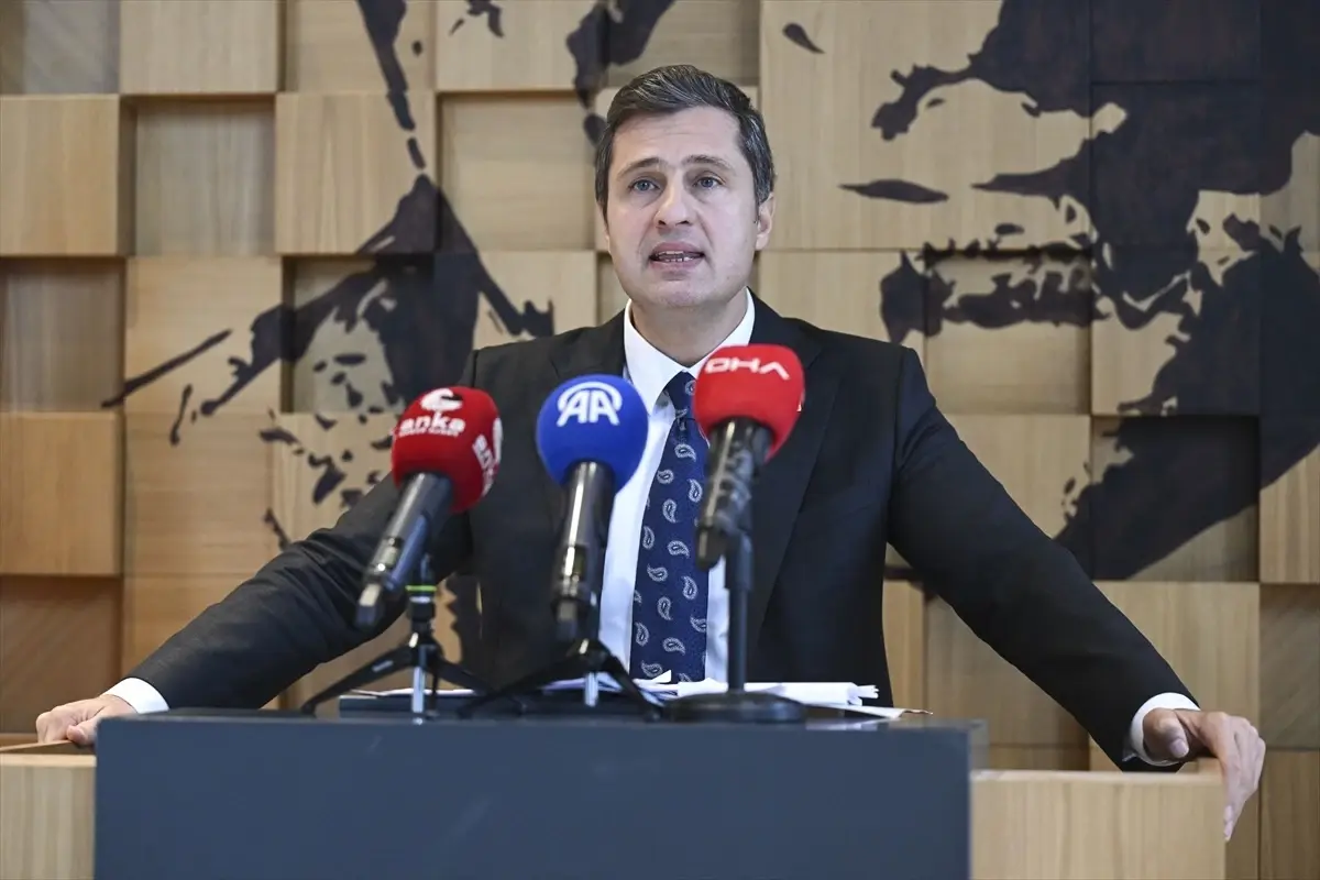 CHP'den Cumhuriyet Bayramı Mesajı ve İktidara Eleştiriler