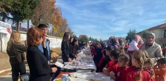 Mecitözü'nde Gazze'ye Yardım Kermesi Düzenlendi