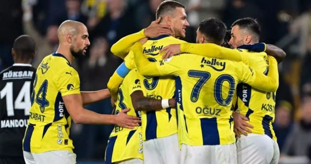 Fenerbahçe'nin Gaziantep FK karşısındaki ilk 11'i! Fenerbahçe Gaziantep FK maç kadrosu ilk 11'ler açıklandı mı? Fenerbahçe'nin Gaziantep FK karşısındaki ilk 11'i! Fenerbahçe Gaziantep FK maç kadrosu ilk 11'ler açıklandı mı?