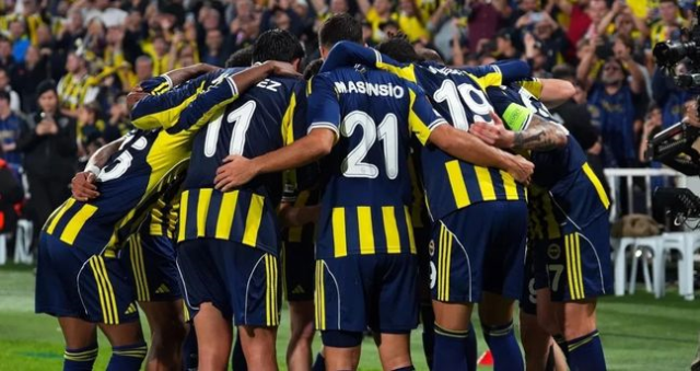 Fenerbahçe'nin Gaziantep FK karşısındaki ilk 11'i! Fenerbahçe Gaziantep FK maç kadrosu ilk 11'ler açıklandı mı? Fenerbahçe'nin Gaziantep FK karşısındaki ilk 11'i! Fenerbahçe Gaziantep FK maç kadrosu ilk 11'ler açıklandı mı?
