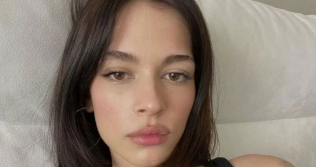 Helin Elveren kimdir? Çarpıntı dizisinin Sezin'i Helin Elveren kaç yaşında, nereli, kariyeri?