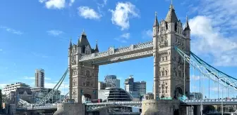Londra'nın Tower Bridge'inde Karmod Kabinler Kullanılacak