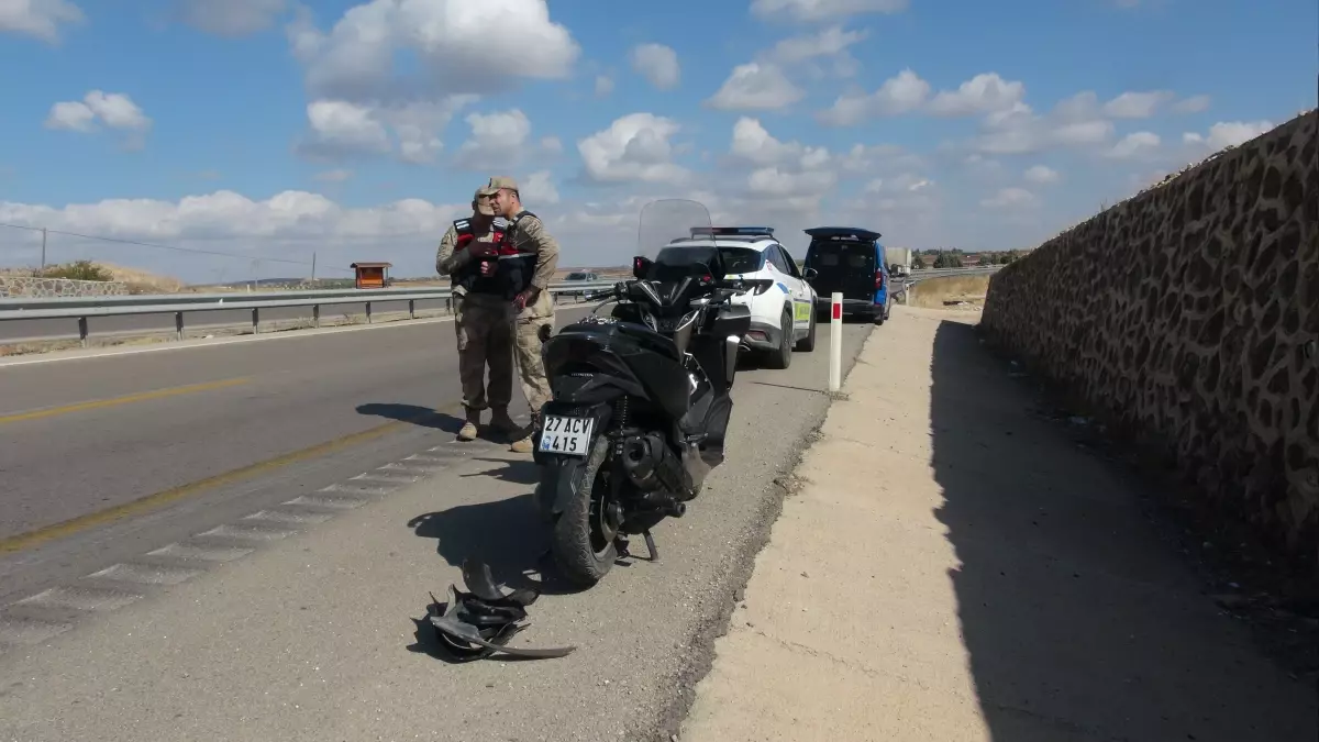 Kilis'te Motosiklet Kazası: 2 Yaralı