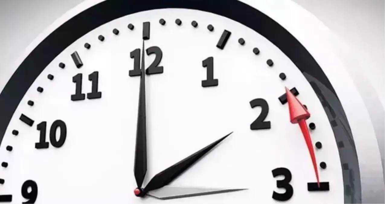 Kış saati uygulaması başlayacak mı? Türkiye'de saatler 1 saat geri alındı mı, saatler değişti mi?