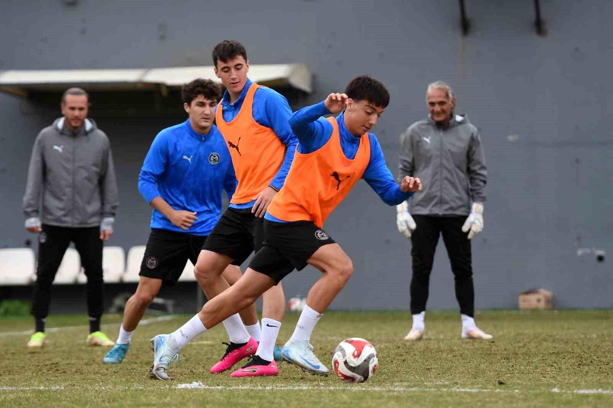 Manisa Futbol Kulübü, Muğlaspor Maçına Hazırlanıyor