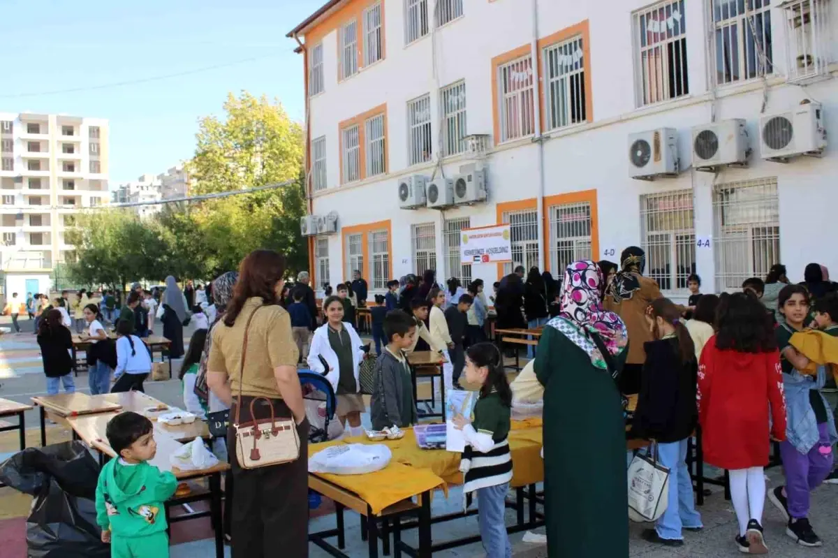 Minik yüreklerden Gazze'ye destek etkinliği