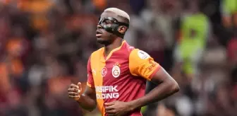 Osimhen'den art arda flaş paylaşımlar