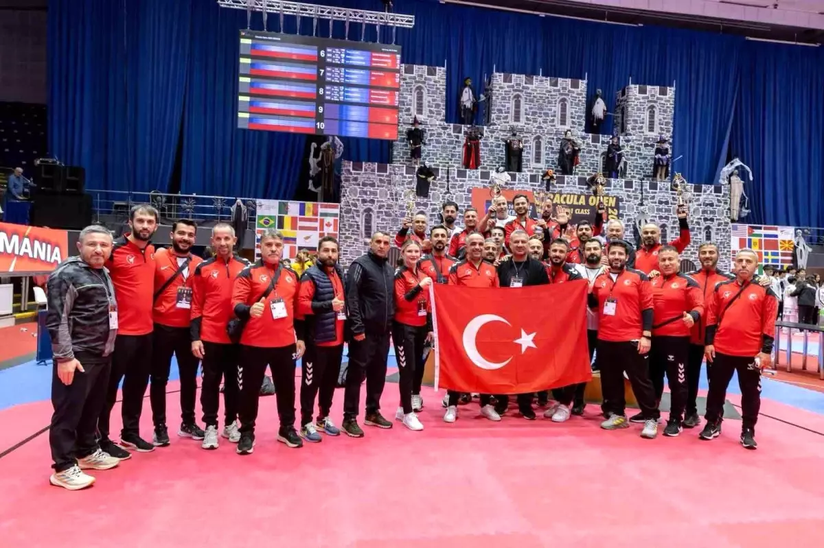 Genç ve Yıldız Taekwondo Takımları Romanya Açık Turnuvası'nda 39 Madalya Kazandı