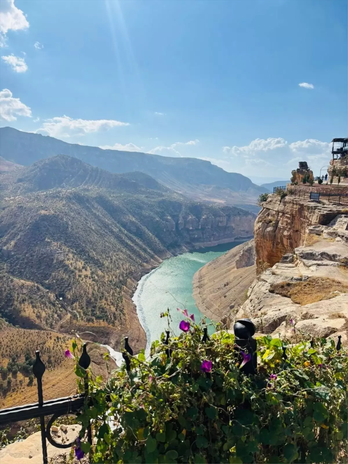 Delikli Taş Kanyonunda Moral Ziyareti