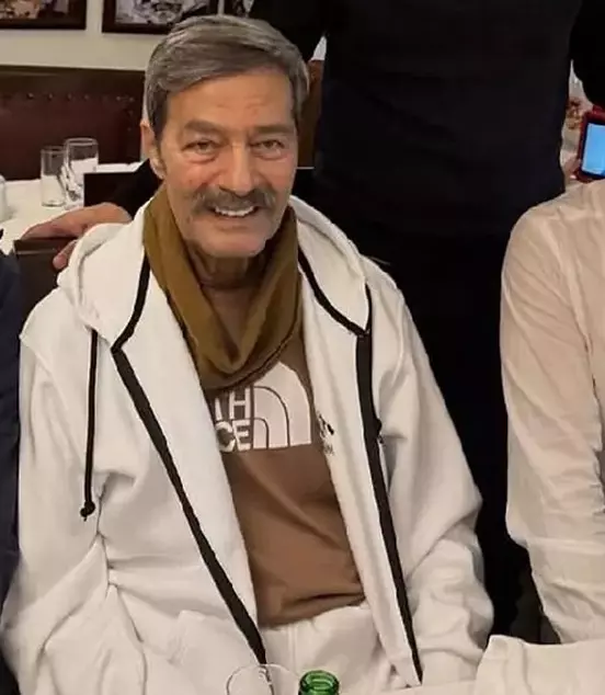 The legend of Turkish cinema, Kadir İnanır, was seen after months