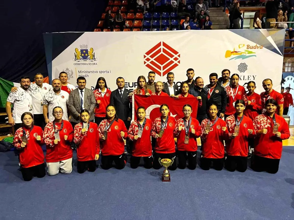 Türkiye U15 Avrupa Boks Şampiyonası'nda 16 Madalya Kazandı