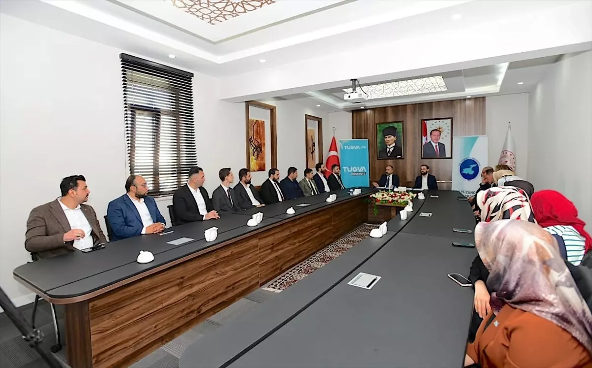 Van Yüzüncü Yıl Üniversitesi ve TÜGVA'dan Gençlere Yönelik İş Birliği Protokolü