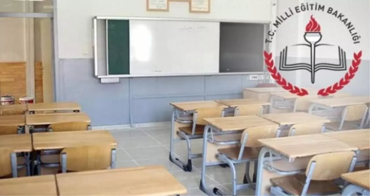 28 Ekim okullar yarım gün mü? Bugün okul tatil mi?