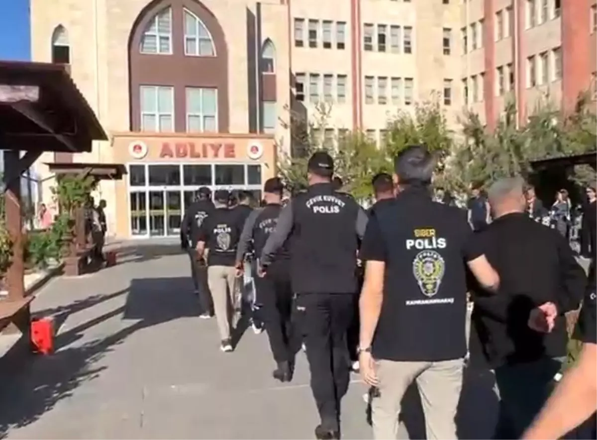 Kahramanmaraş'ta İnternetten Dolandırıcılık Yapan 9 Şüpheli Tutuklandı