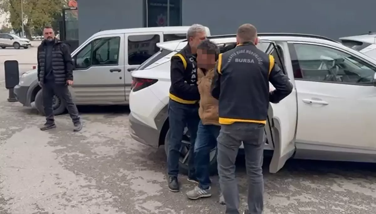 Bursa'da Alkollü İçecek Tartışması Kanlı Bitti: 4 Yaralı