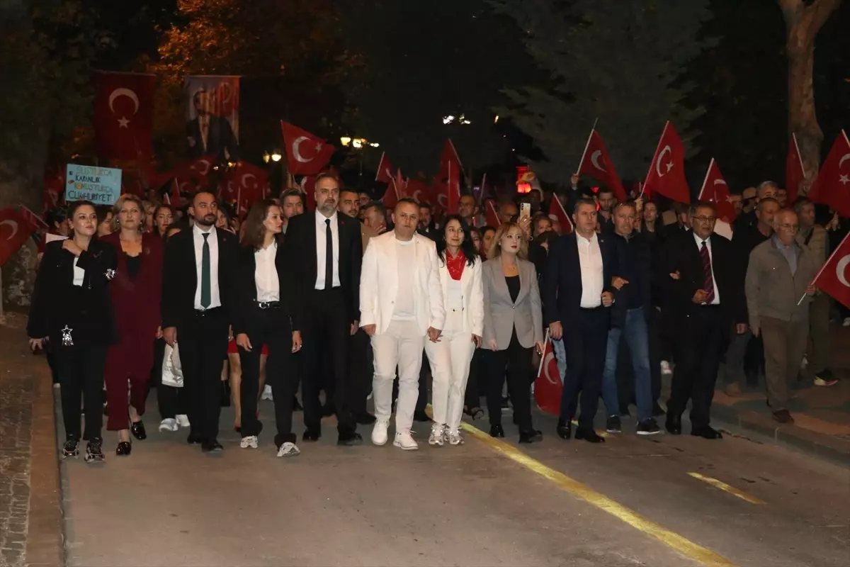 Cumhuriyetin 102. Yıl Dönümü Amasya'da Coşkuyla Kutlandı