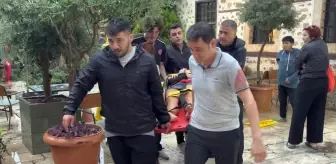 Antalya'yı yağmur ve fırtına vurdu: 3 yaralı