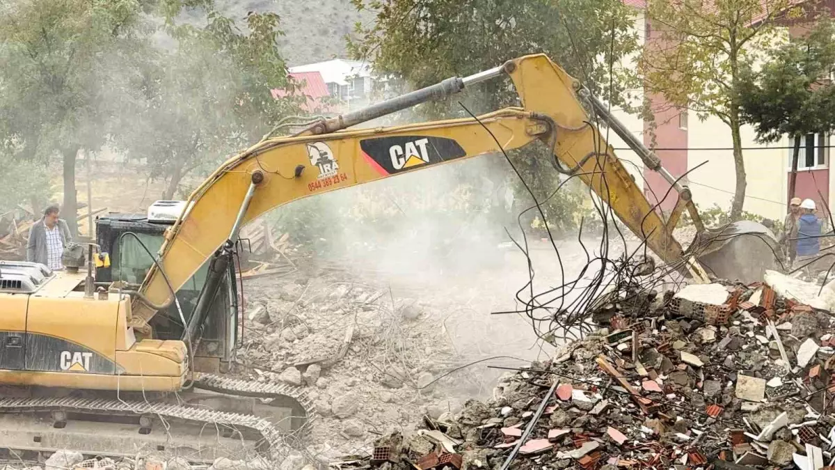 Şırnak'ta Modern Yapılar Yükseliyor: Beytüşşebap'ta Yatırım Hamlesi