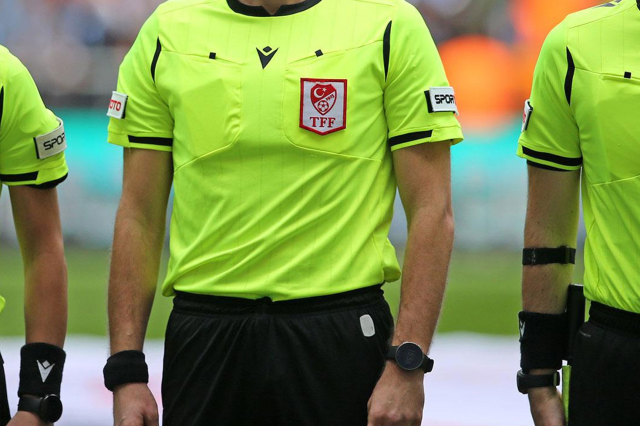 Bombshell claim: The names of the two referees who bet are revealed