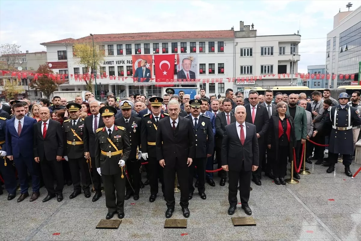 Cumhuriyet'in 102. Yılı Kutlamaları Bursa, Bilecik, Kütahya ve Eskişehir'de Gerçekleşti