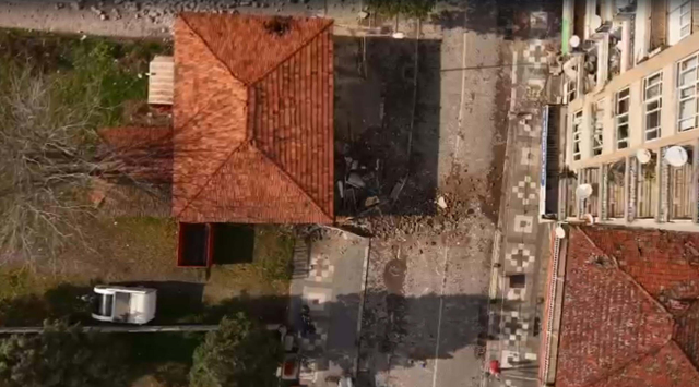 deprem gecti ama tehlike bitmedi korku dolu 19195652 7706 m