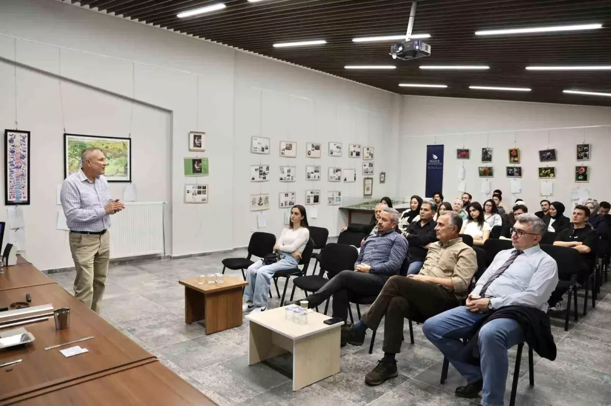 Düzce Üniversitesi'nde Bahçe Tasarımı Konferansı Gerçekleştirildi