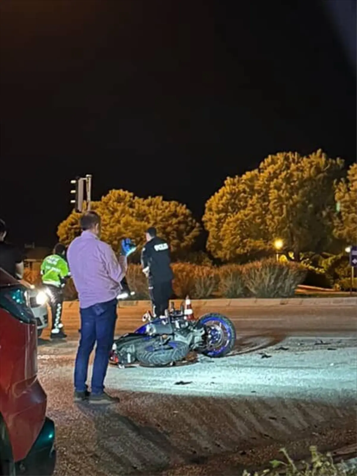 Çeşme'de Otomobil ve Motosiklet Çarpıştı: 1 Ölü, 1 Yaralı