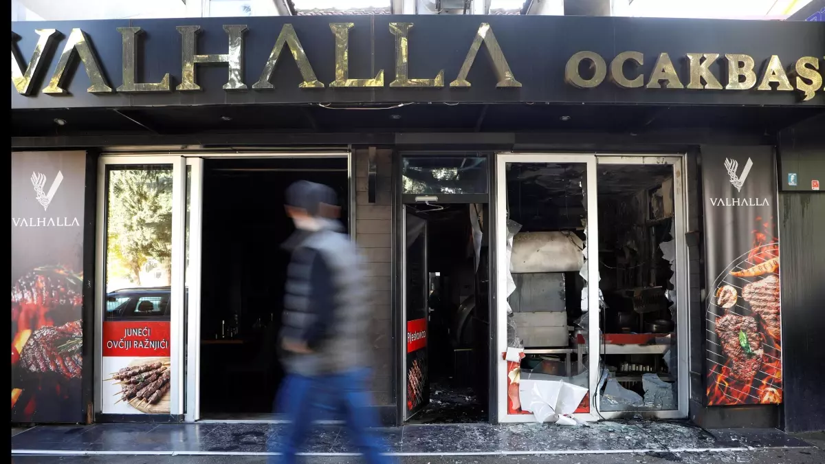 Karadağ'da Şiddet Olayları Sonrası Türk Vatandaşlarına Vize Kısıtlaması