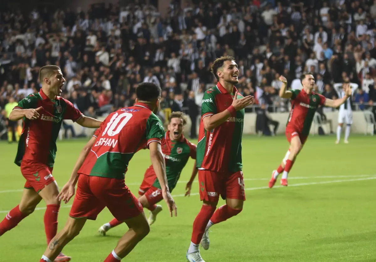 Karşıyaka, Uşakspor ile Zirve Mücadelesine Hazırlanıyor