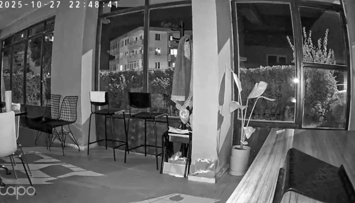 Balıkesir'de 6.1 Büyüklüğünde Deprem ve Şimşek Korkusu