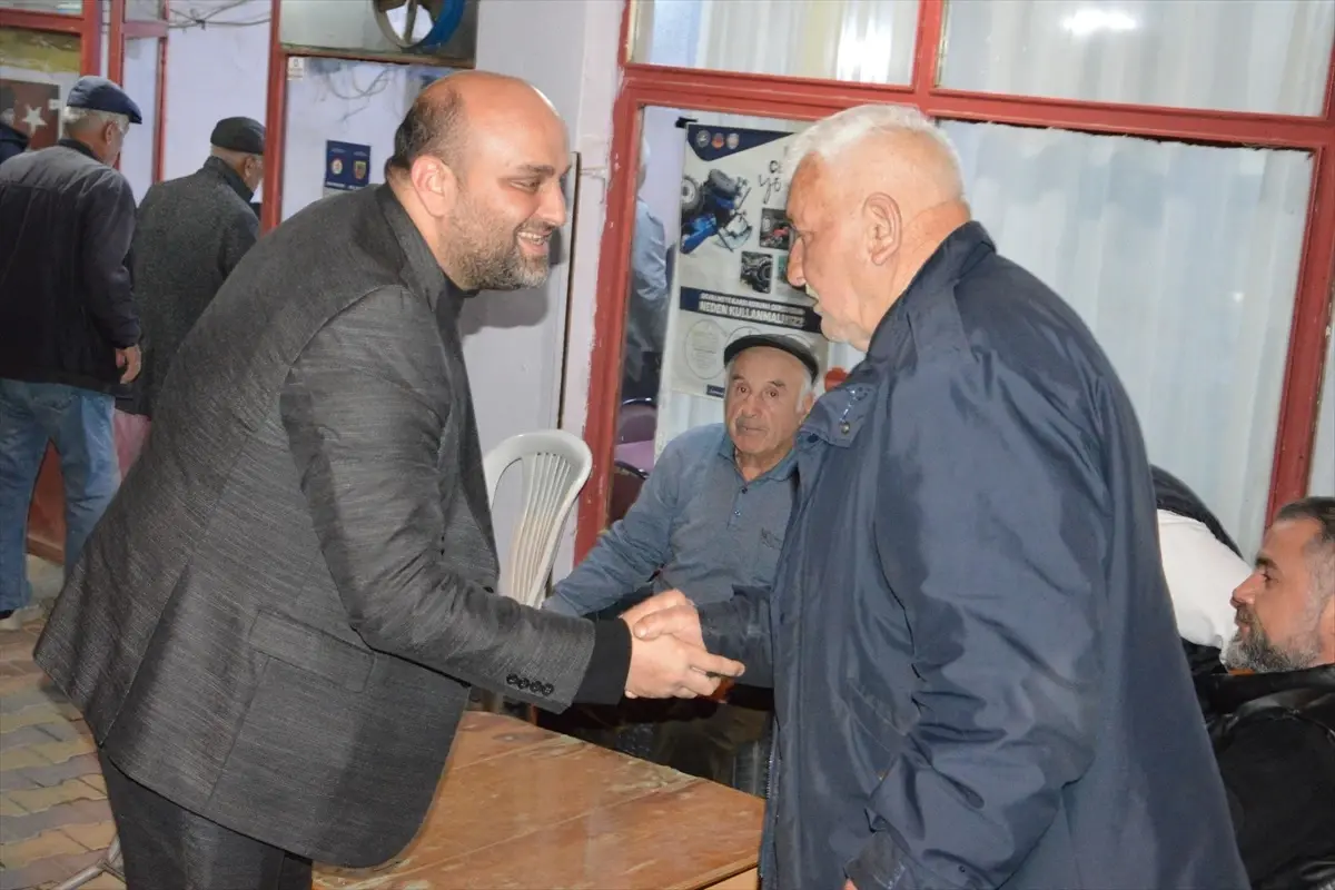 MHP'den Kocapınar Mahallesi'nde Sohbet Toplantısı